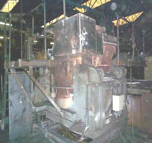 Pouring furnace JUNKER 1200 kg